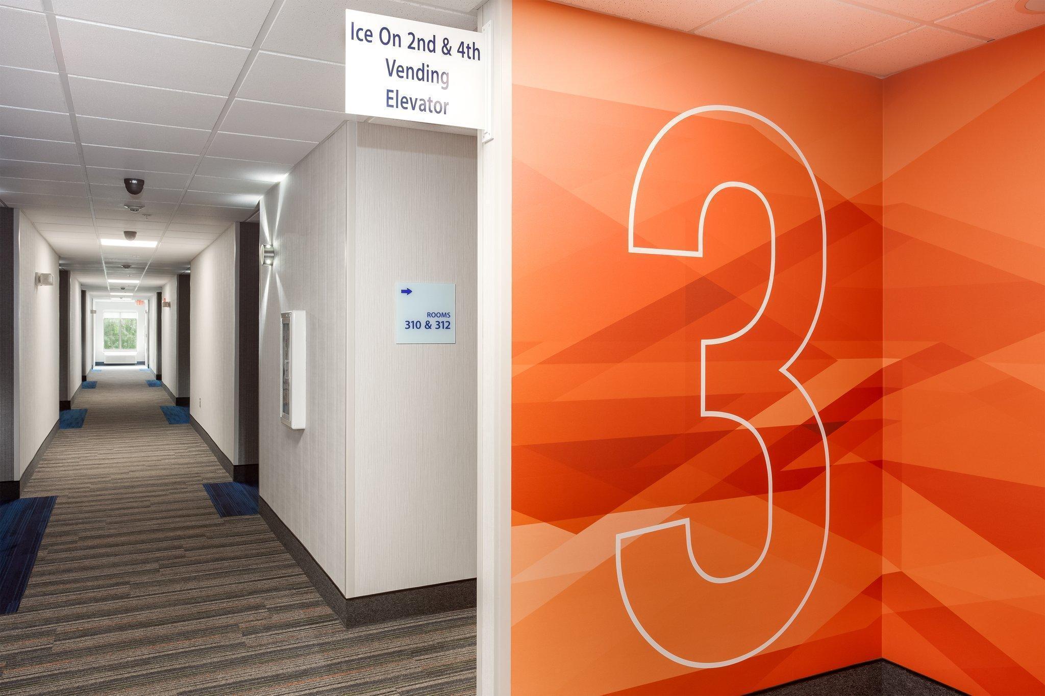 Holiday Inn Express Haskell-Wayne Area By Ihg מראה חיצוני תמונה