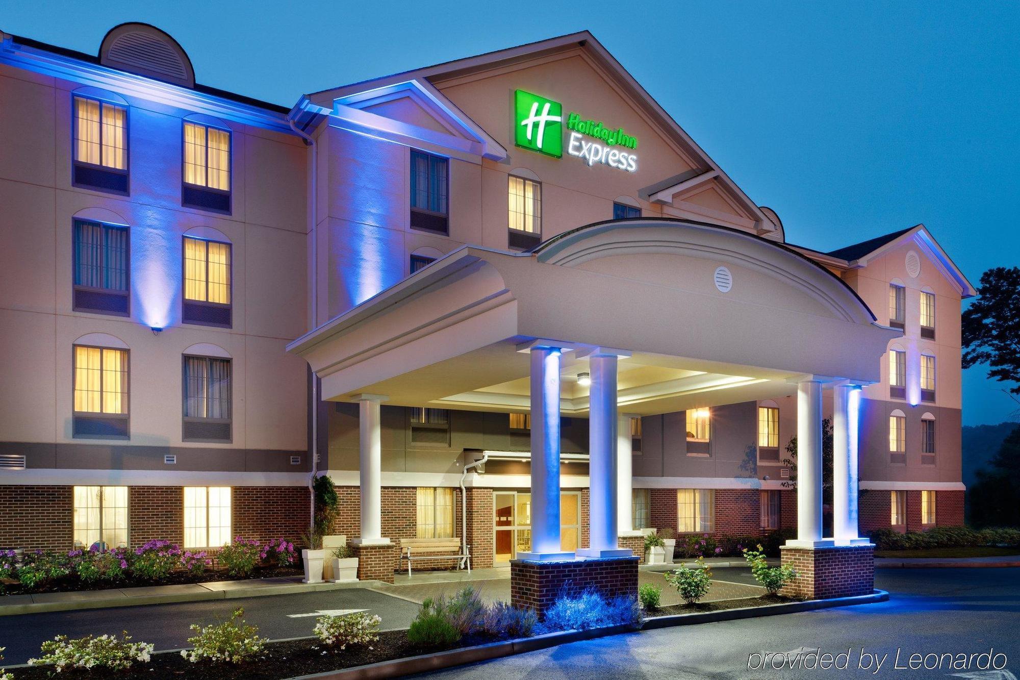 Holiday Inn Express Haskell-Wayne Area By Ihg מראה חיצוני תמונה