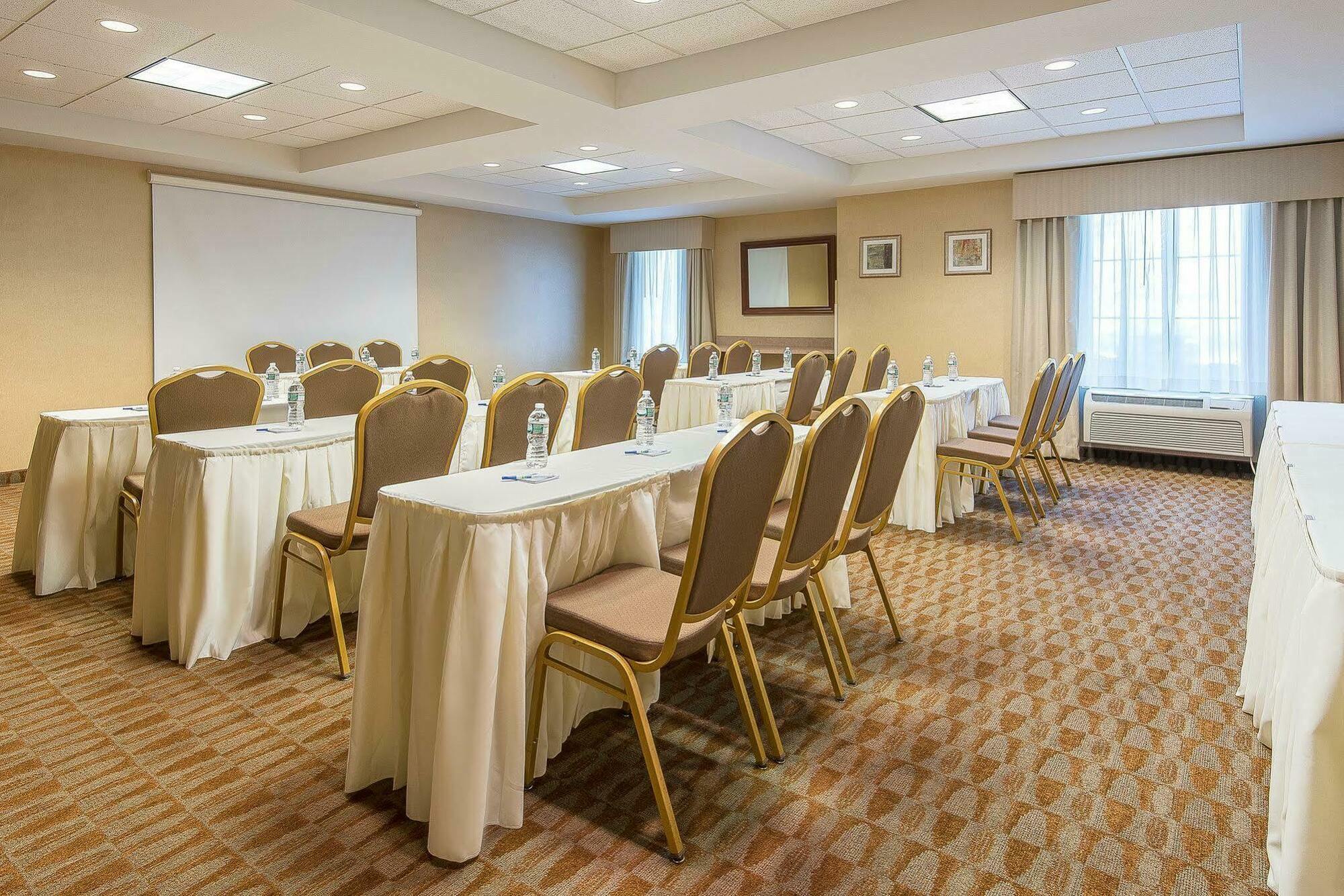Holiday Inn Express Haskell-Wayne Area By Ihg מראה חיצוני תמונה